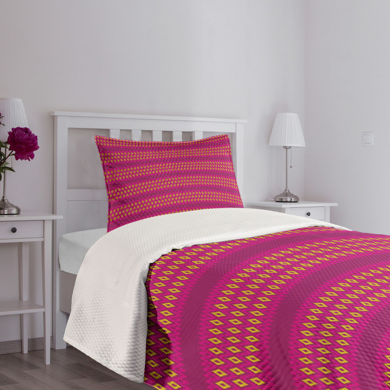 Pink Yellow Geometric Design Bedspread Set