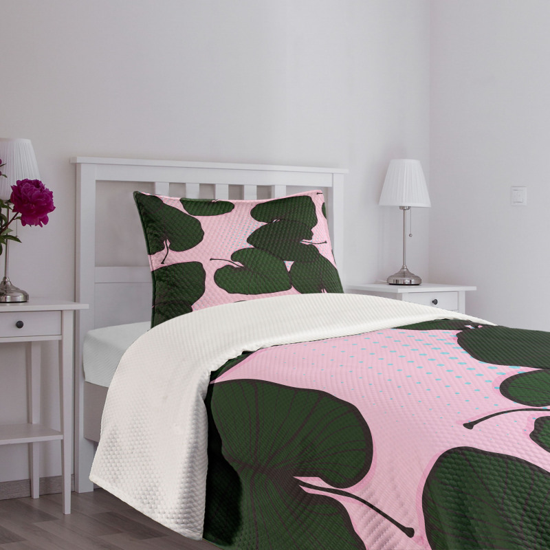 Tropical Foliage on Pink Bedspread Set