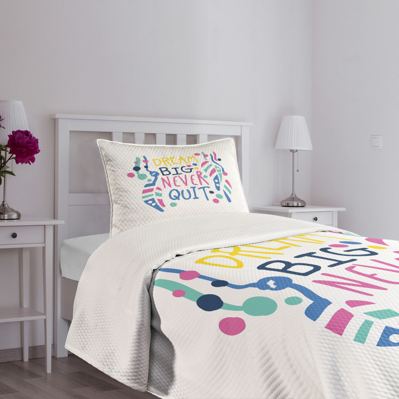 Abstract Shapes Nursery Theme Bedspread Set