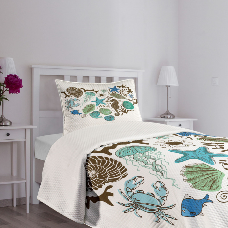 Heart with Aquatic Animals Bedspread Set