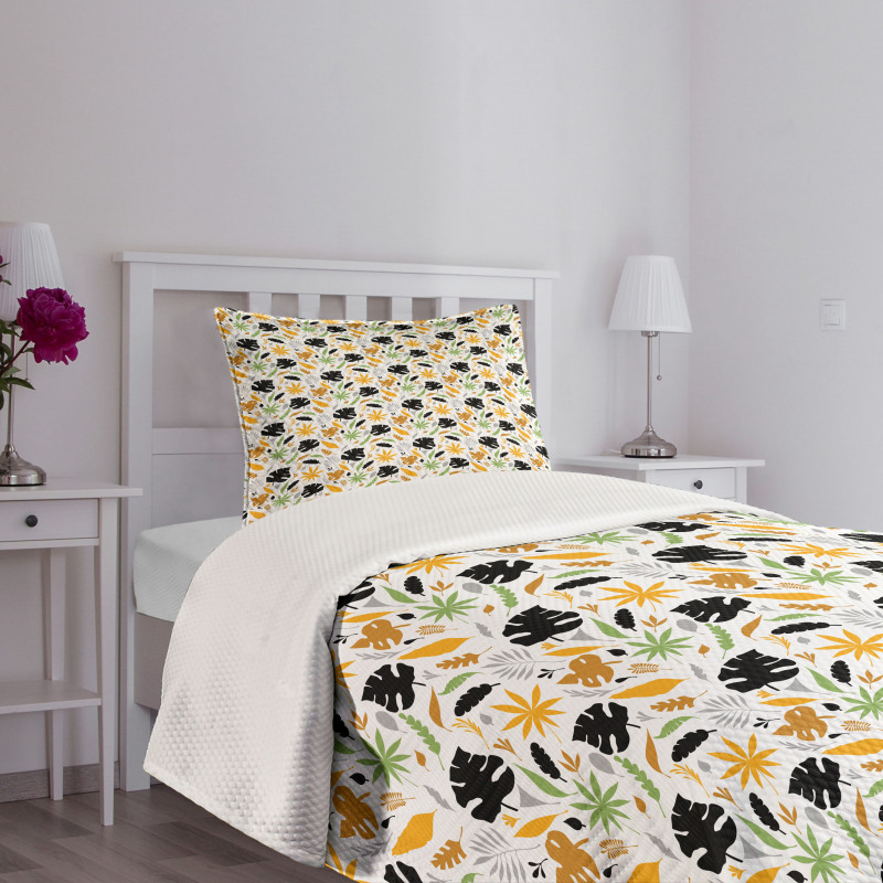 Tropical Foliage Silhouette Bedspread Set