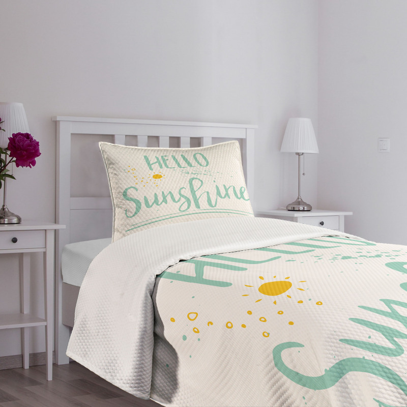 Calligraphic Summer Bedspread Set