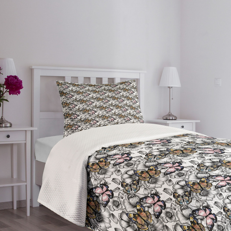 Roses in Blossom Spring Bedspread Set