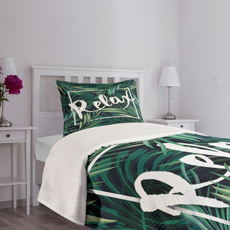 Hawaiian Fern Leaves Design Bedspread Set