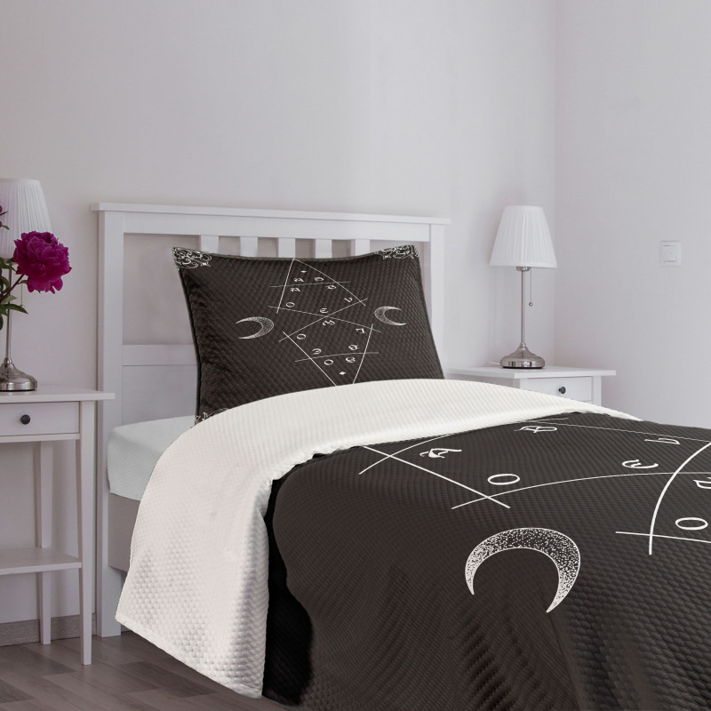 Mystical Style Moon Bedspread Set