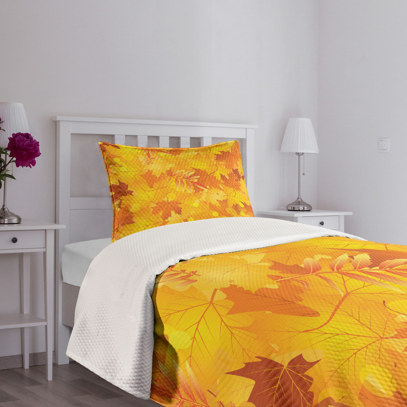 Graphic Pile of Dried Leaves Bedspread Set