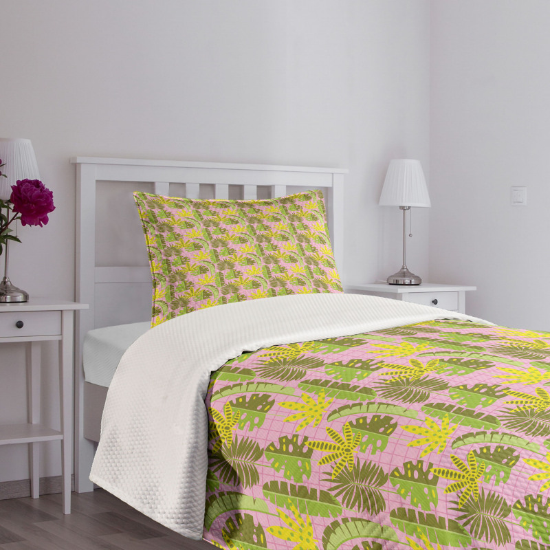 Tropic Leaves on Checkered Bedspread Set