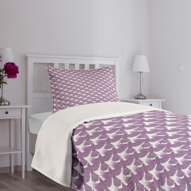 Flying Crow Bird Bedspread Set