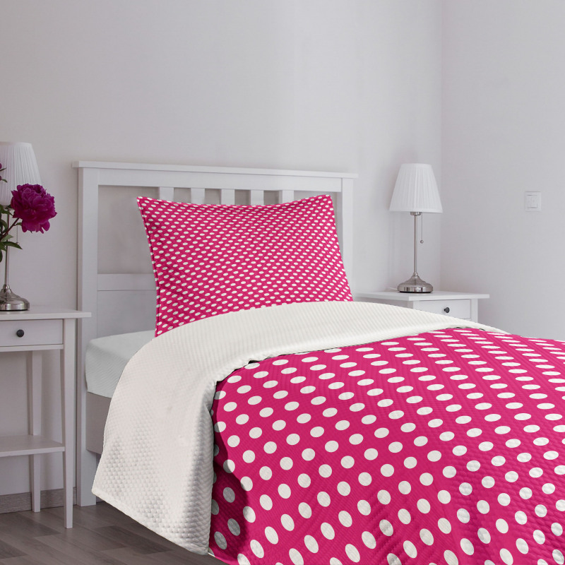 Vivid Girly Themed Bedspread Set