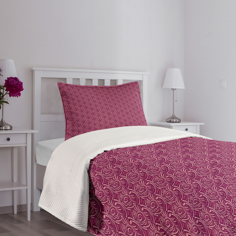 Abstract Feminine Flowers Bedspread Set