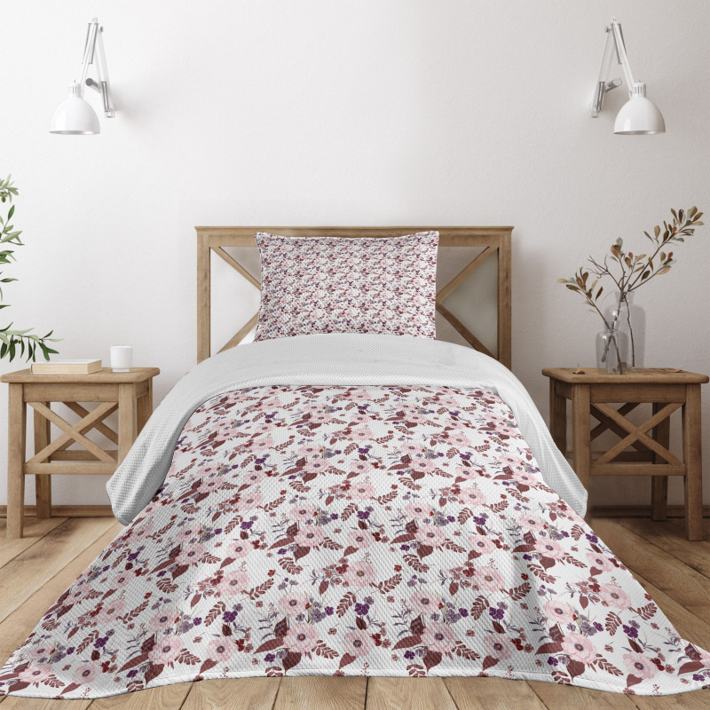 Blooming Garden Flowers Bedspread Set