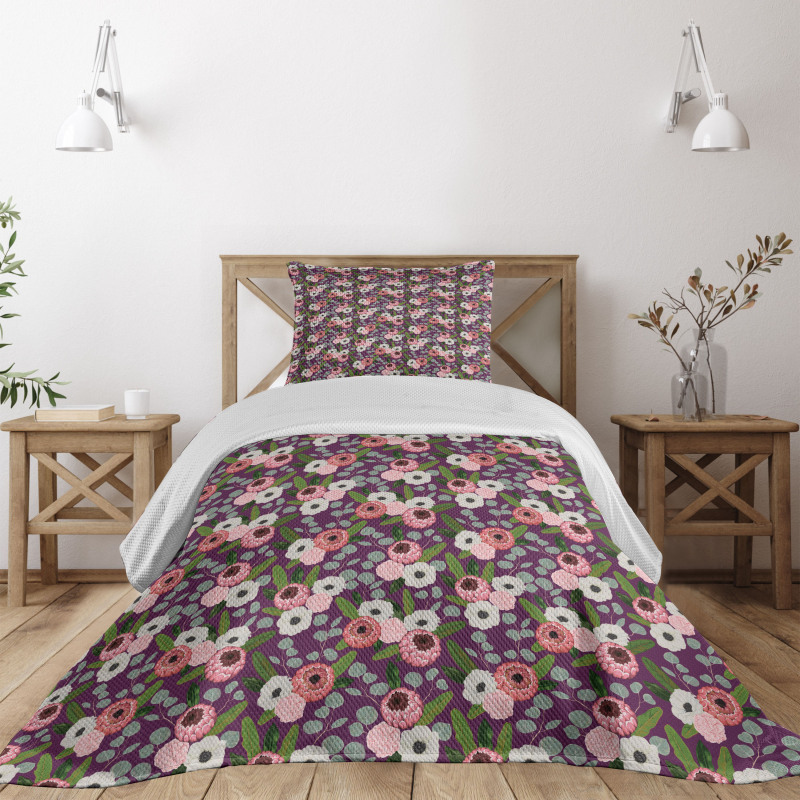 Vibrant Flower Leaves Bedspread Set