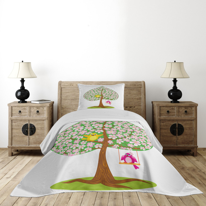 Heart Shape Tree Blossom Bedspread Set