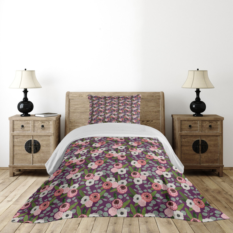 Vibrant Flower Leaves Bedspread Set