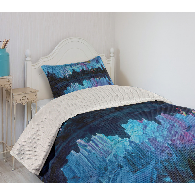 Reed Cistern Cave Bedspread Set