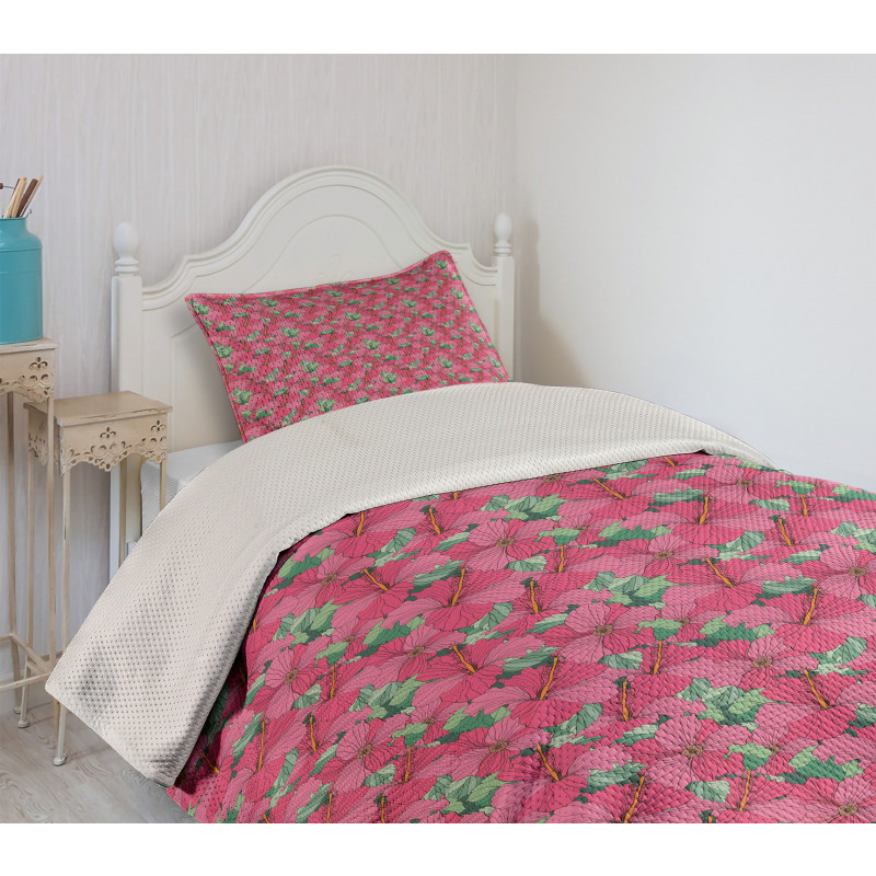 Flourishing Hibiscus Blooms Bedspread Set