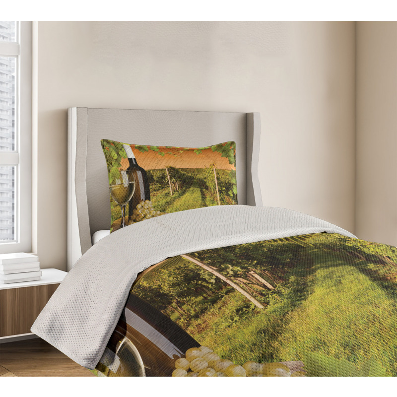 Bottle Grapes Sunset Bedspread Set