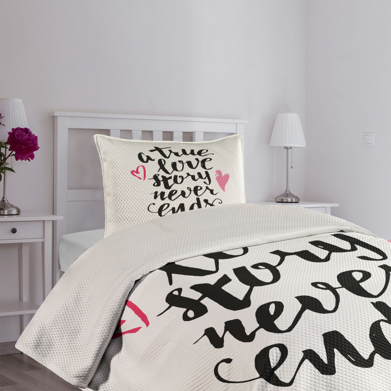 True Love Story Hearts Bedspread Set