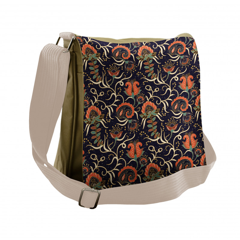 Grunge Flora Curl Messenger Bag