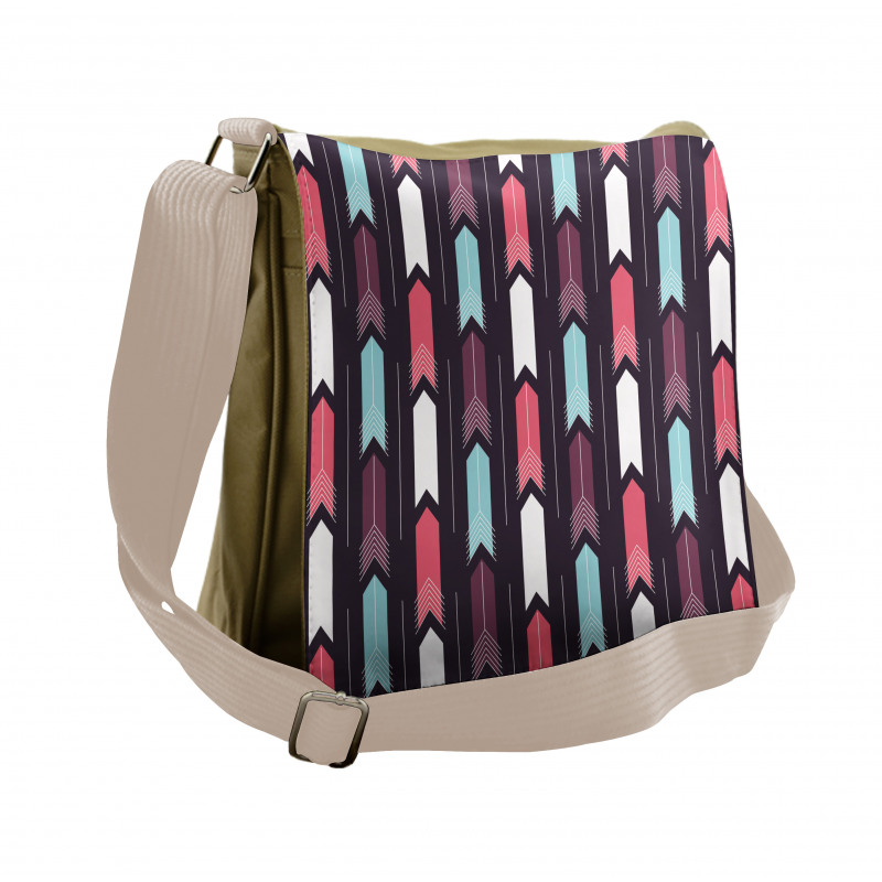 Vertically Upwards Streaks Messenger Bag