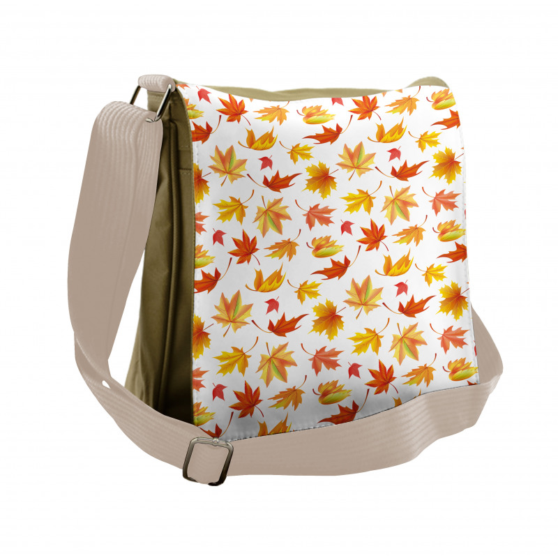 Fallen Maple Leaves Pattern Messenger Bag