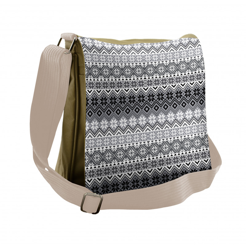 Nordic Snowflake Pattern Messenger Bag