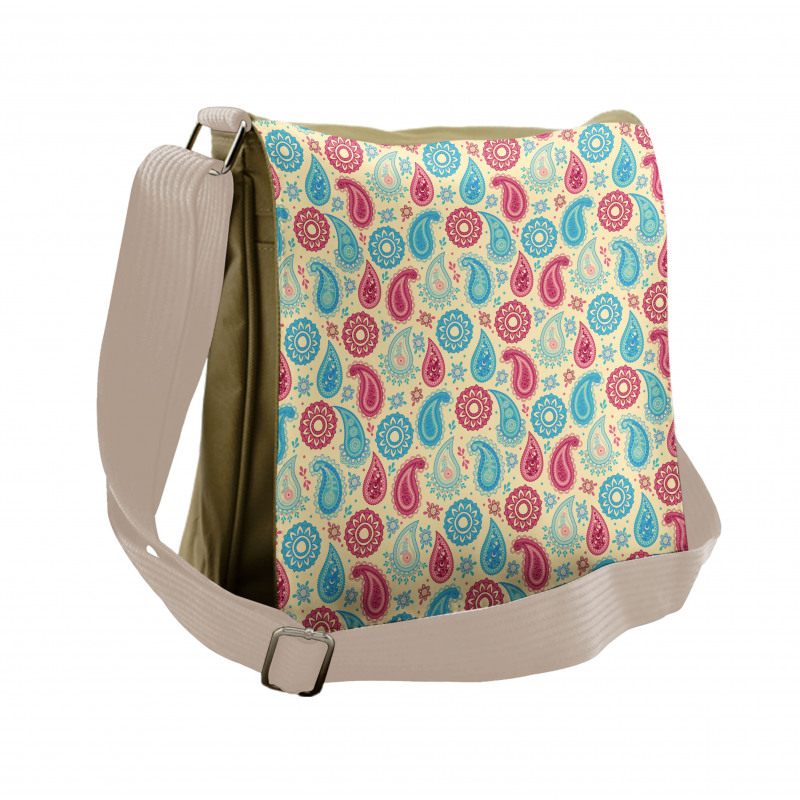 Flowers Design Messenger Bag