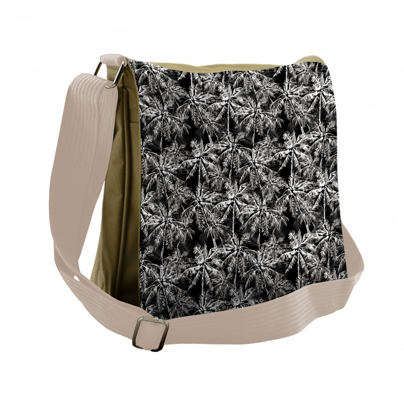 Jungle Scene Island Messenger Bag