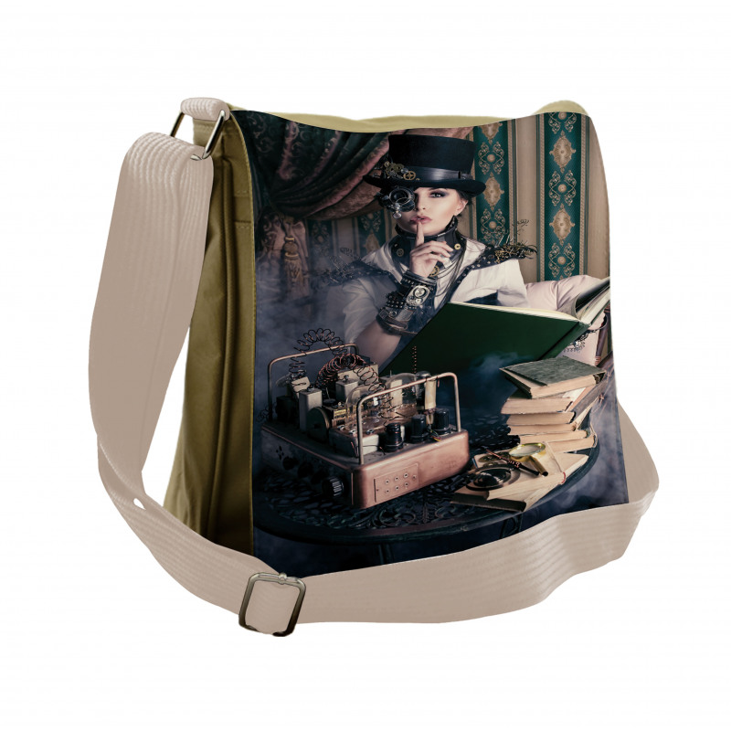 Steampunk Woman Vintage Messenger Bag