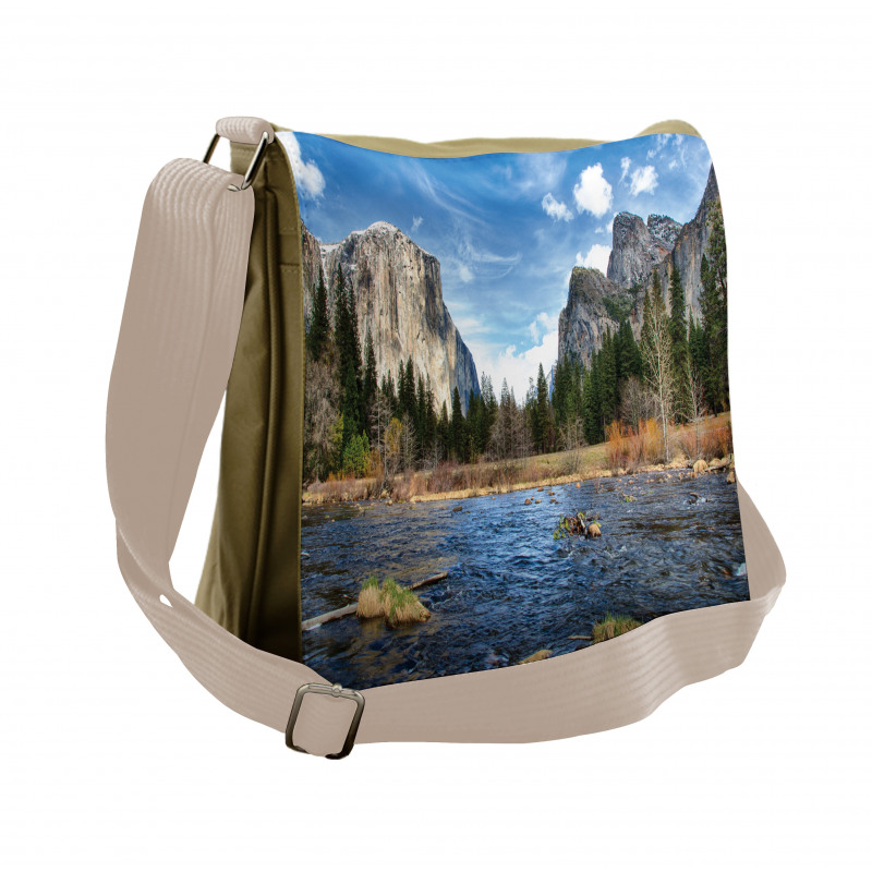 Valley National Park Messenger Bag