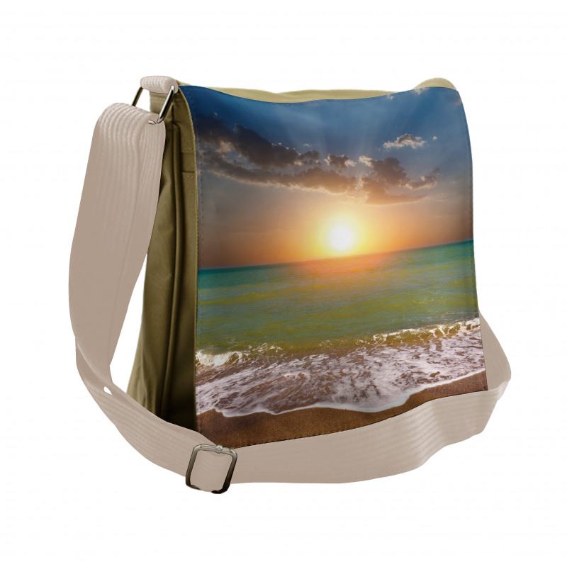 Sandy Beach Waves Sunset Messenger Bag