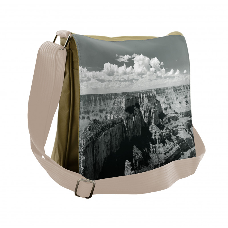 Nostalgic Grand Canyon Messenger Bag