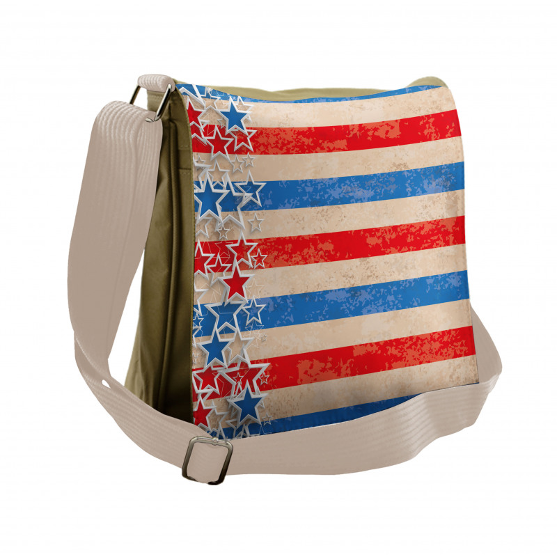 Patriotic Grunge Look Messenger Bag