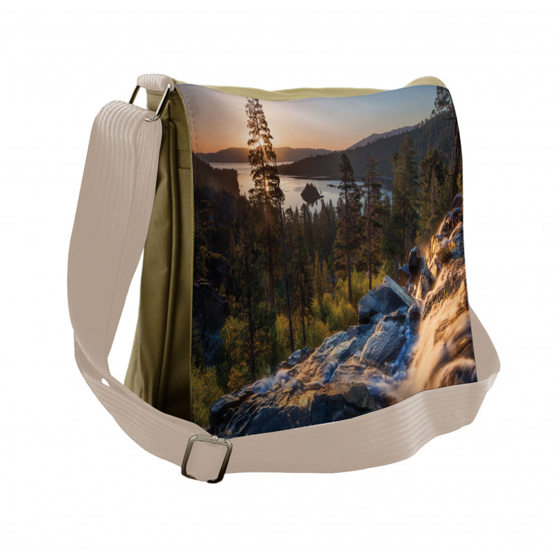 Romantic USA Places Messenger Bag