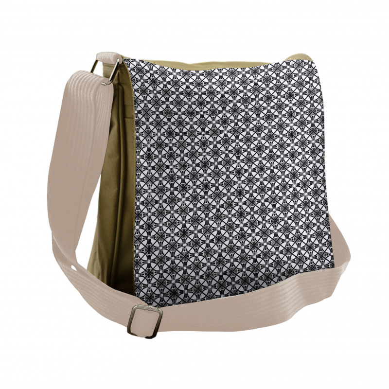 Crocked Wire Netting Messenger Bag