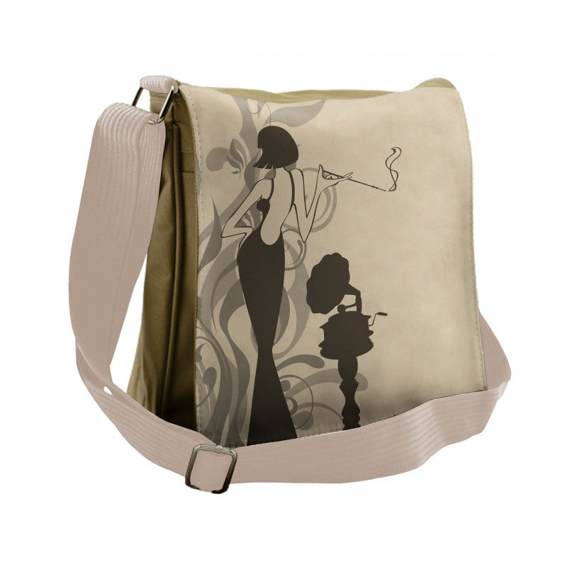 Smoker Girl Retro Messenger Bag