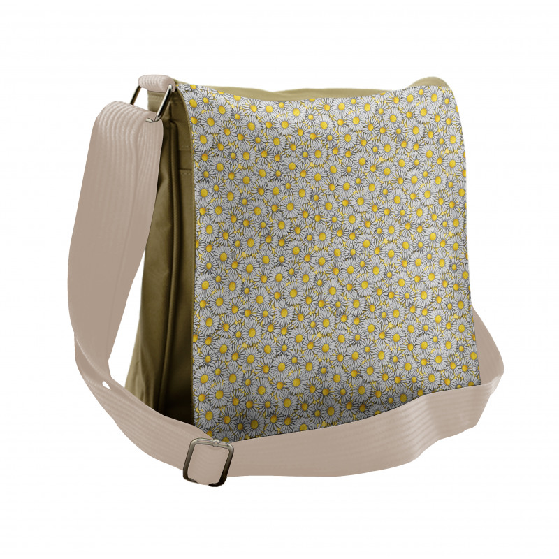 Overlapped Petals Print Messenger Bag