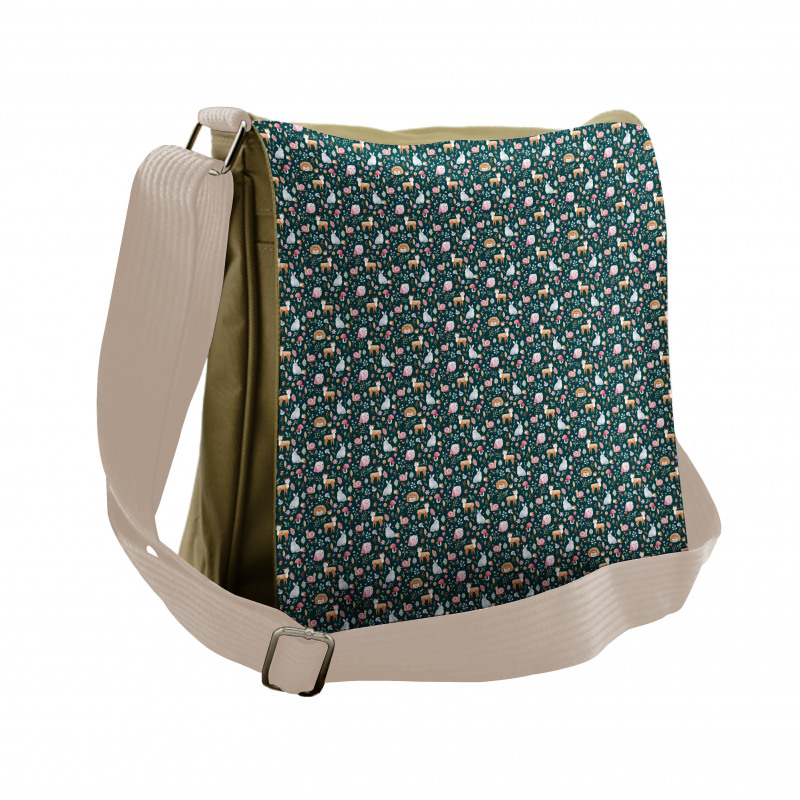 Woodland Nature Pattern Messenger Bag