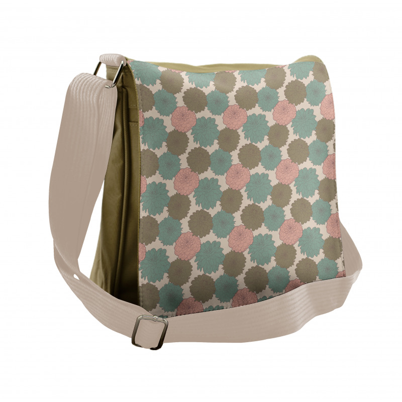 Nostalgic Big Blossoms Messenger Bag