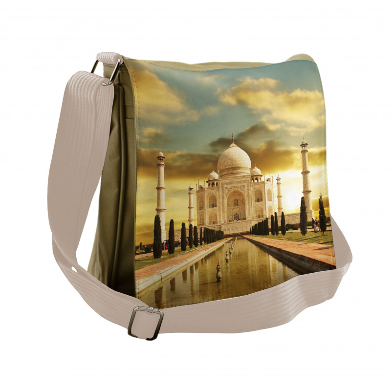 Taj Mahal Photography Messenger Bag