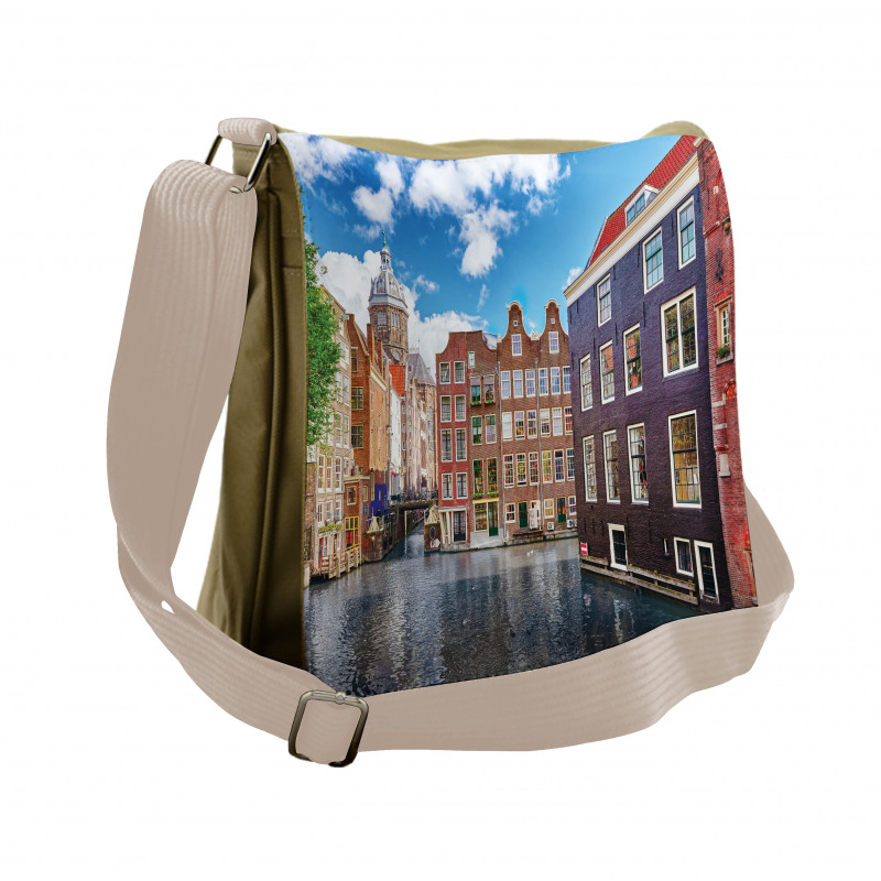 Buildings Holland Messenger Bag