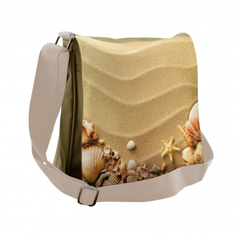 Various Seashells on Sand Messenger Bag