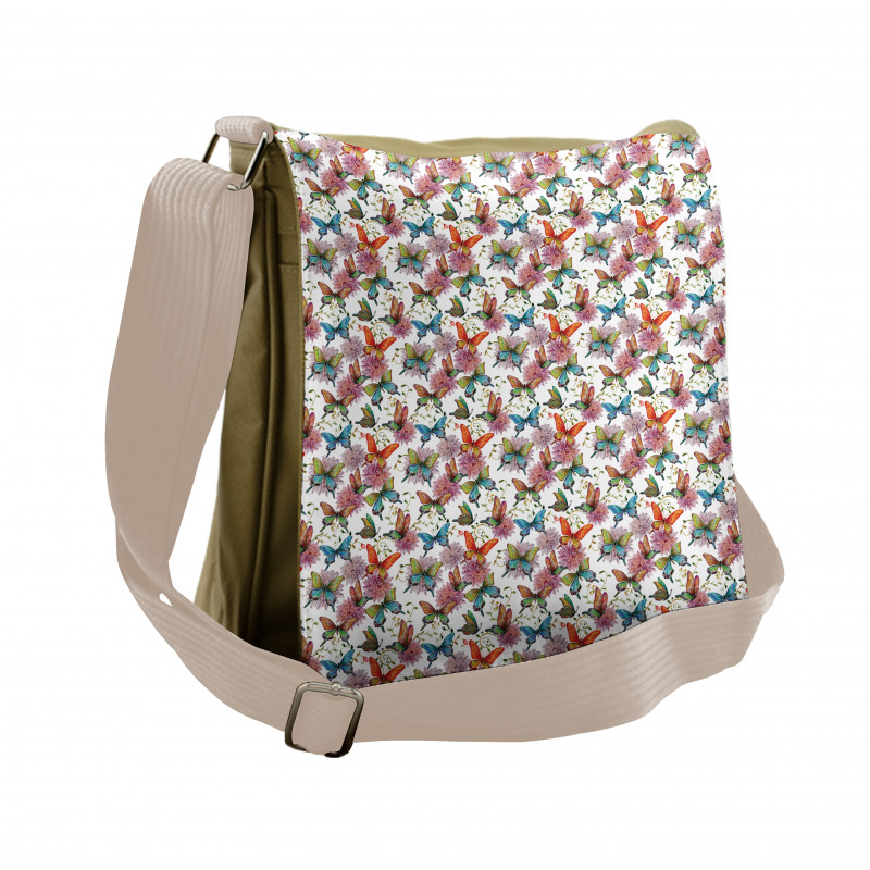 Retro Swallowtail Wings Messenger Bag