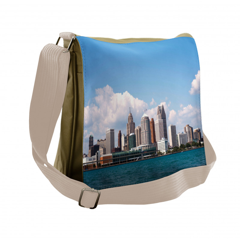 Downtown Detroit Skyline Messenger Bag