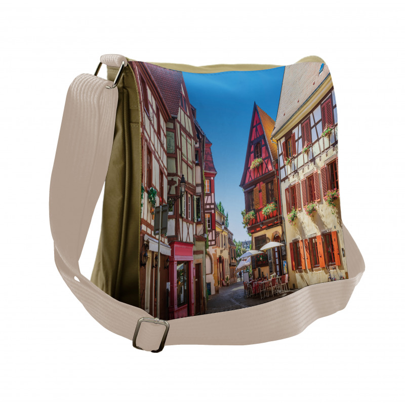 Colmar France Town Messenger Bag