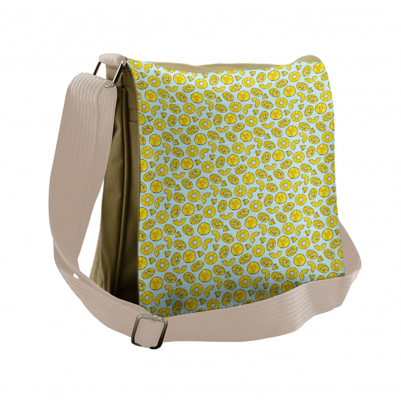 Round Slices of Pineapple Messenger Bag