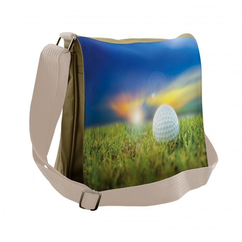 Ball on the Teeing Ground Lawn Messenger Bag