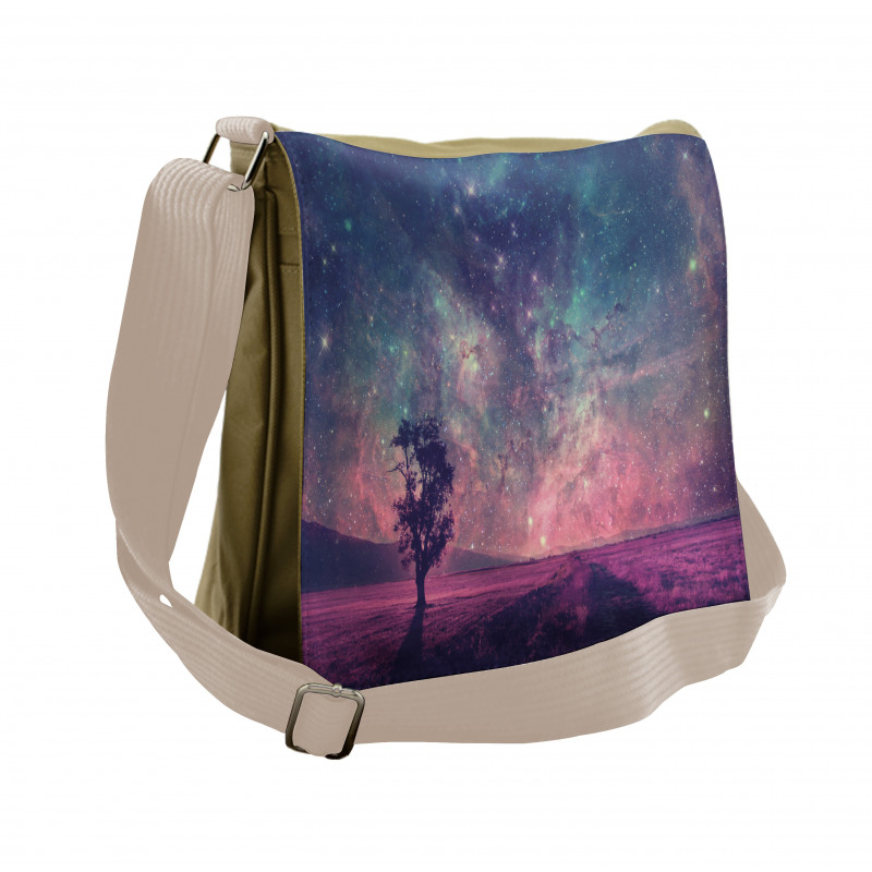 Lonely Tree View Messenger Bag