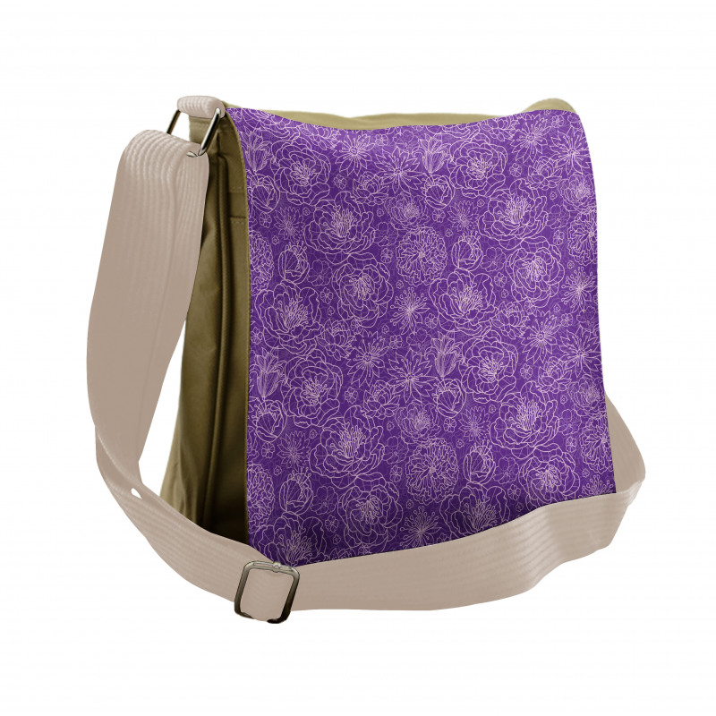 Floral Garden Art Retro Messenger Bag