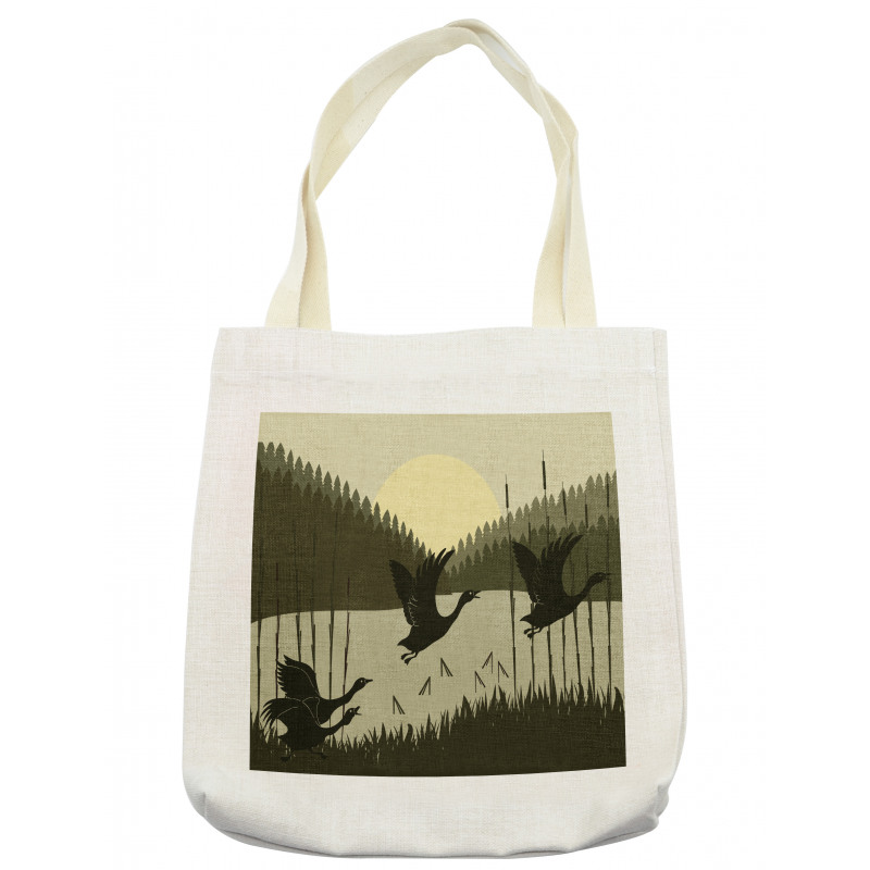 Birdies Wedge Wild Bulrushes Tote Bag